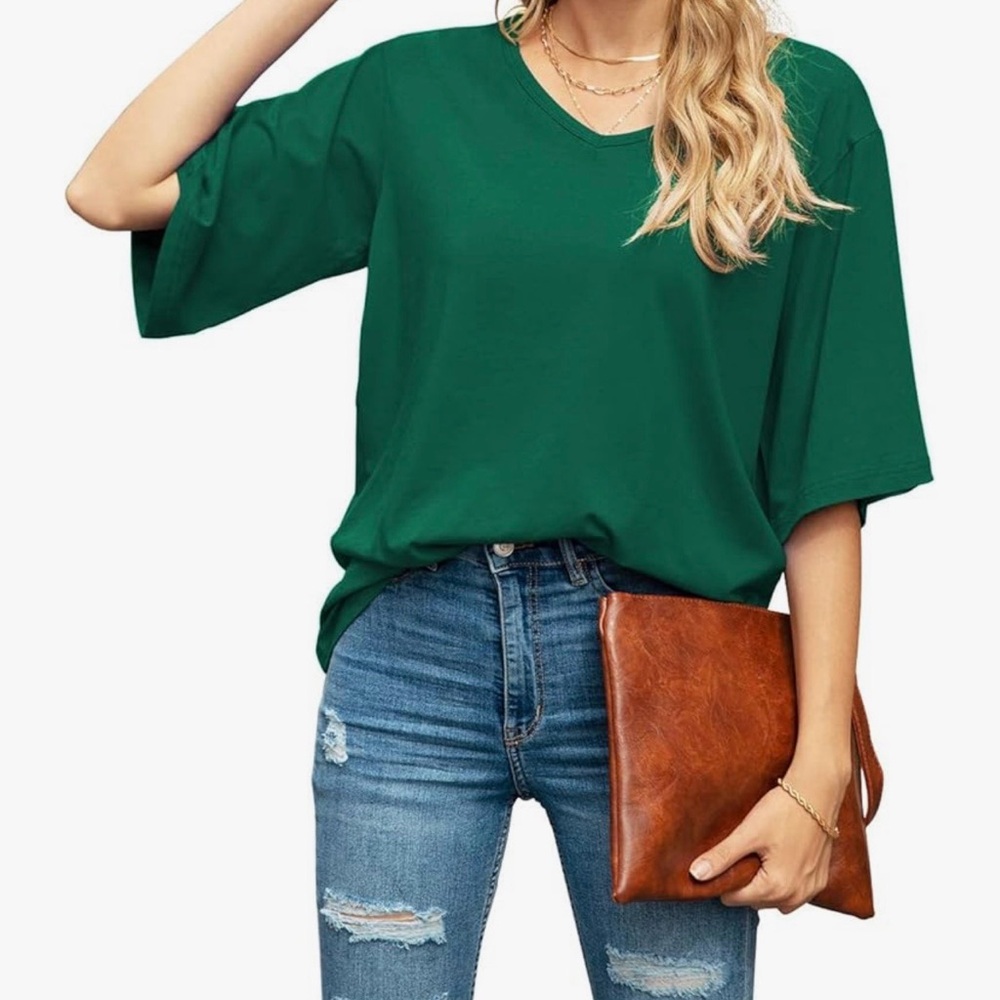 Sueani Tee